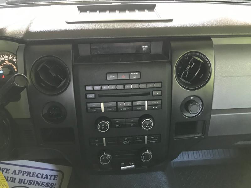 Ford F-150 XL 2WD Reg Cab 6.5' Box 2013