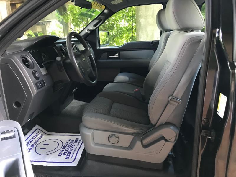 Ford F-150 XL 2WD Reg Cab 6.5' Box 2013