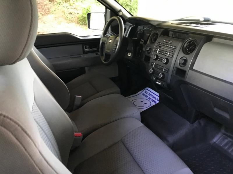 Ford F-150 XL 2WD Reg Cab 6.5' Box 2013