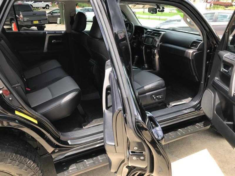 Toyota 4Runner SR5 Premium 4WD 2018