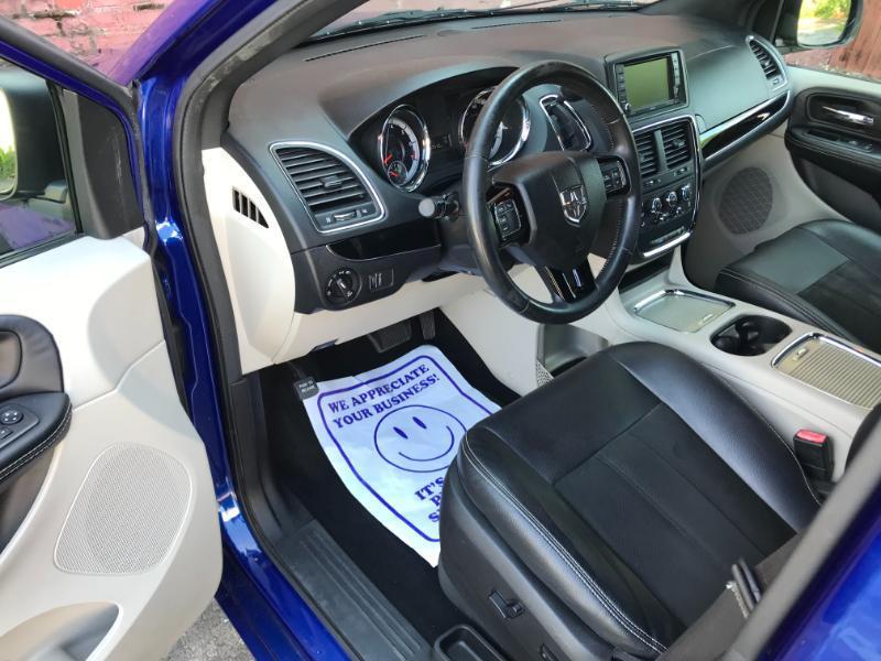Dodge Grand Caravan SXT 2019