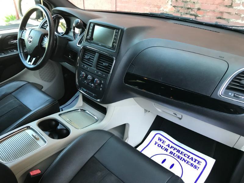 Dodge Grand Caravan SXT 2019
