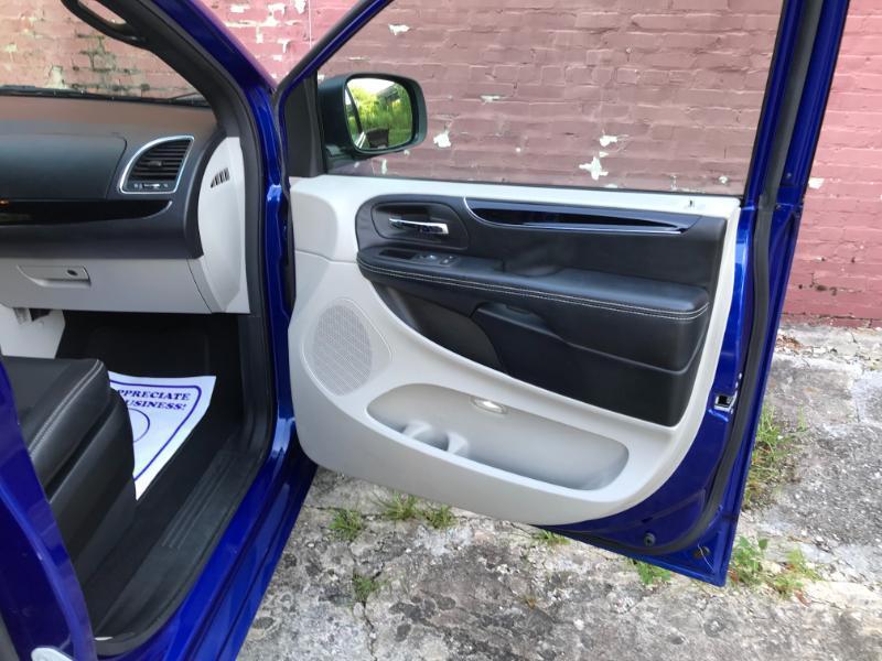 Dodge Grand Caravan SXT 2019