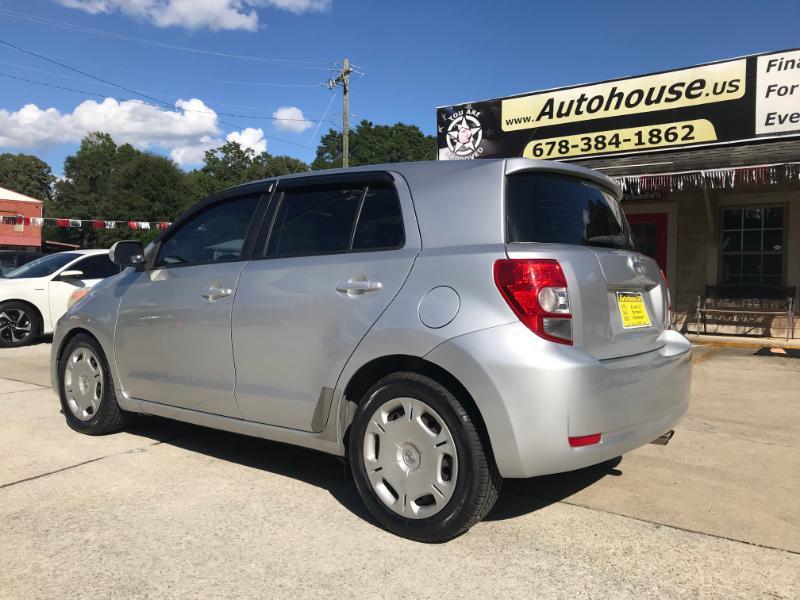 Scion xD Base 4D Hatchback 2009