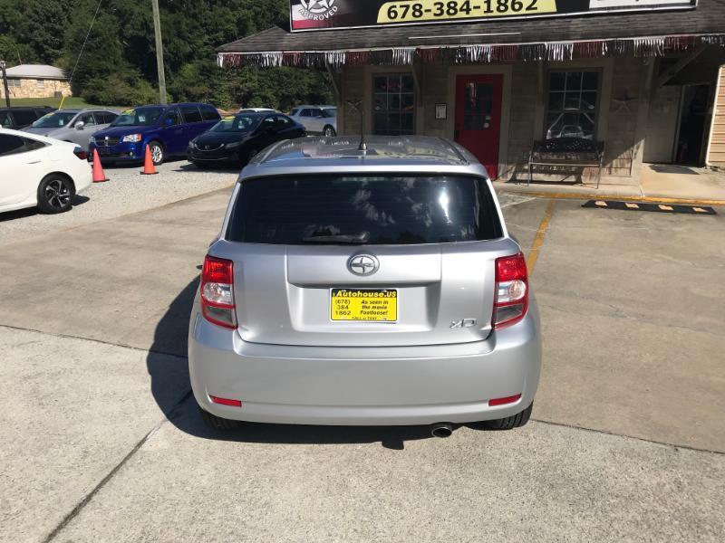 Scion xD Base 4D Hatchback 2009