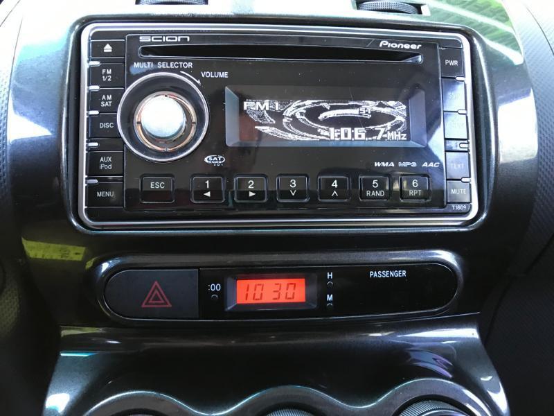 Scion xD Base 4D Hatchback 2009
