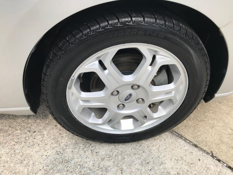 Ford Focus SES Sedan 2009