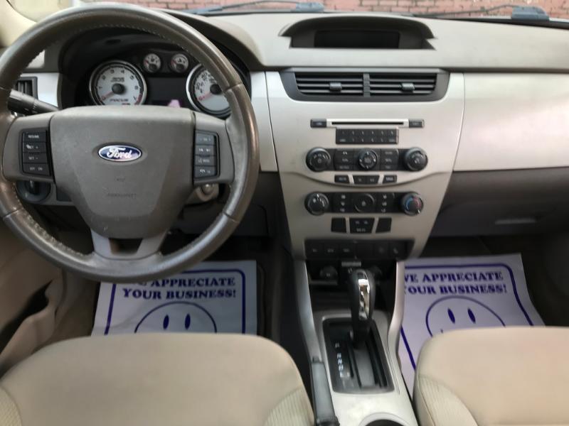 Ford Focus SES Sedan 2009