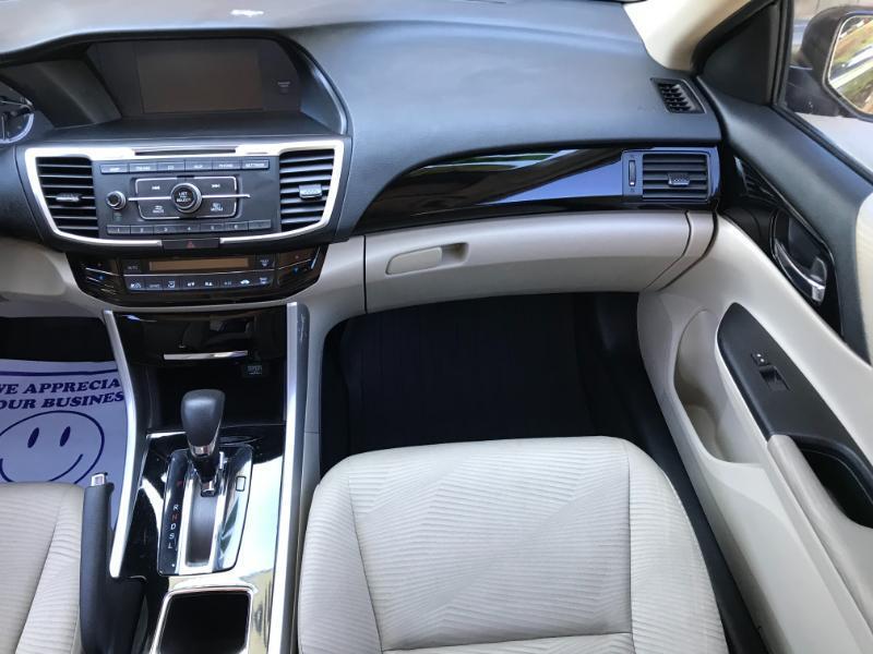 Honda Accord LX sedan 2016