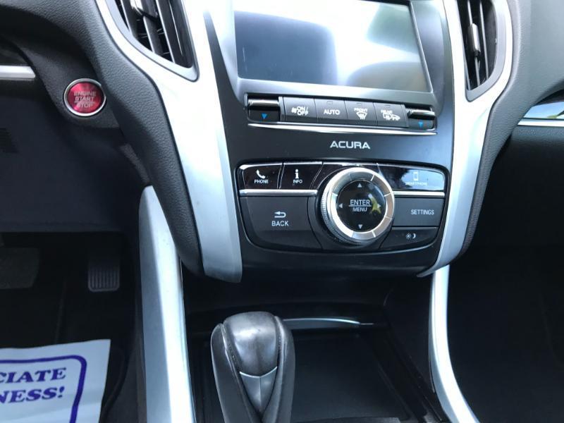 Acura TLX 2.4L FWD 2018