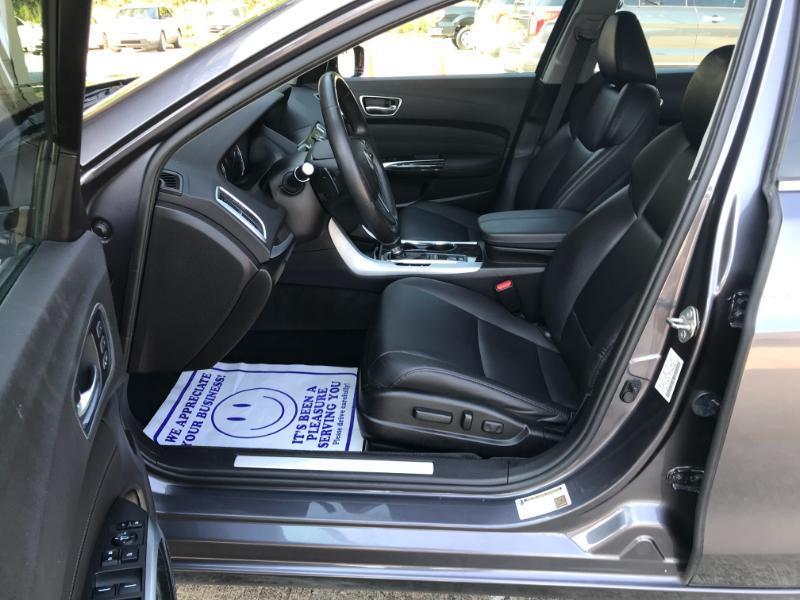 Acura TLX 2.4L FWD 2018