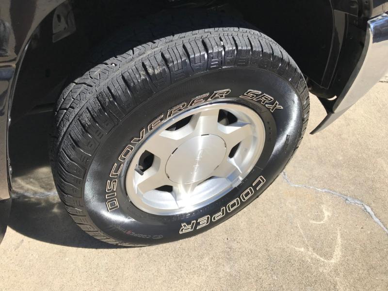 GMC Yukon SLE 2WD 2003