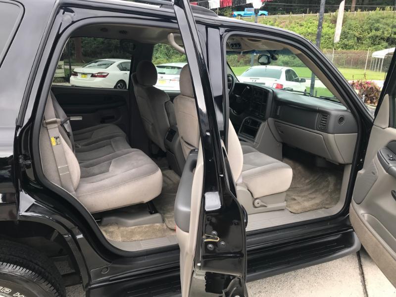 GMC Yukon SLE 2WD 2003