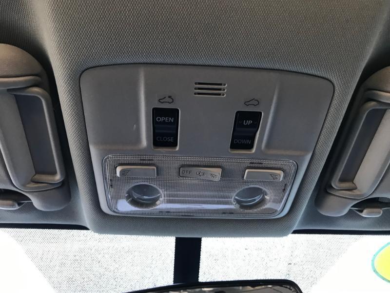 Toyota RAV4 XLE FWD 2014