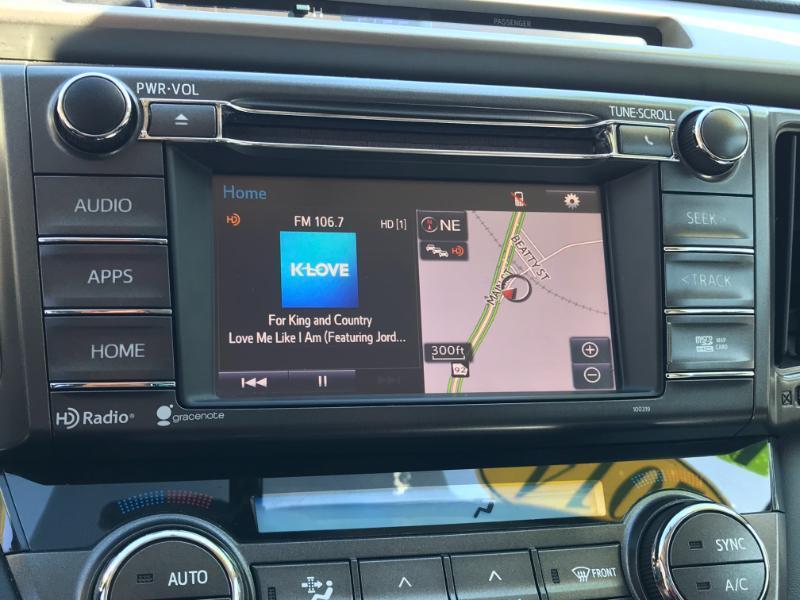 Toyota RAV4 XLE FWD 2014