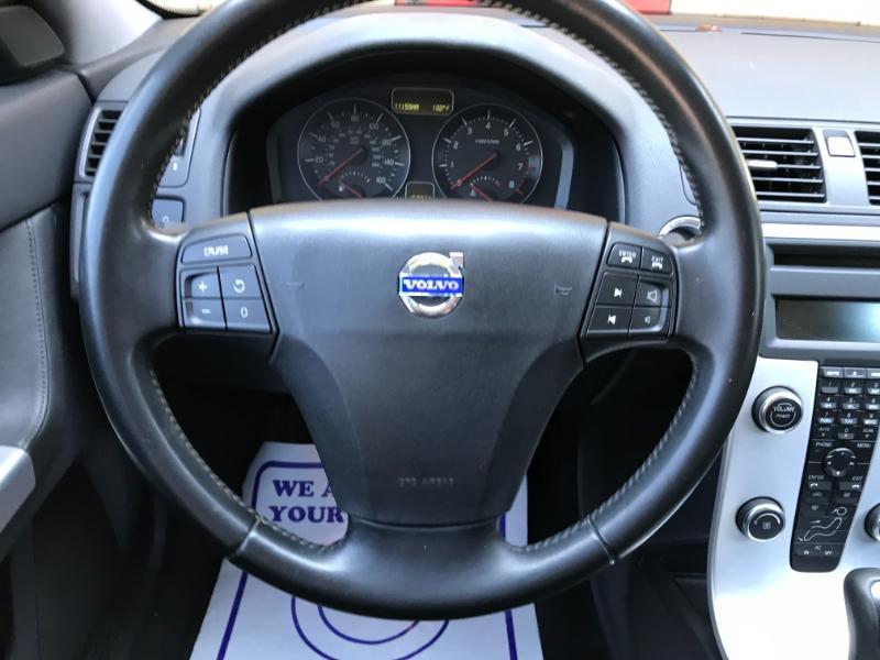 Volvo S40 T5 2011