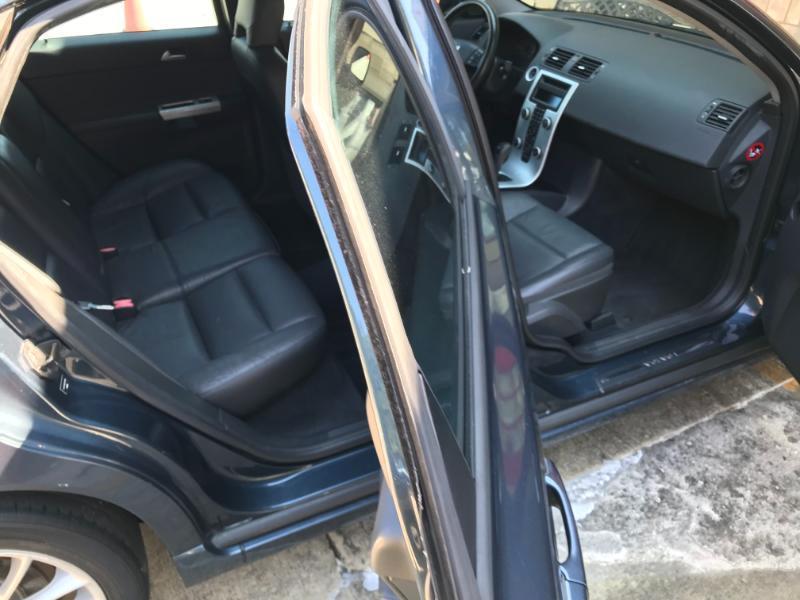 Volvo S40 T5 2011
