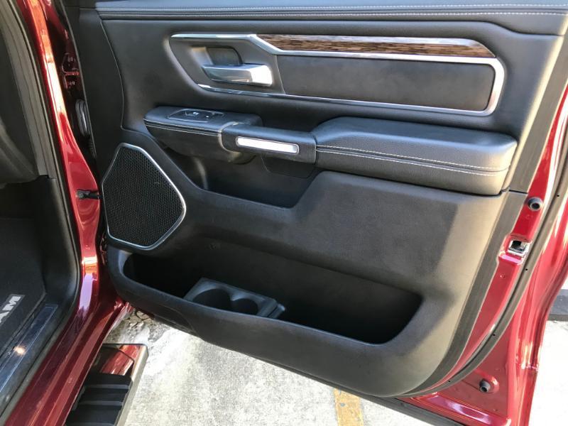 RAM 1500 Laramie Crew Cab 2WD 2019