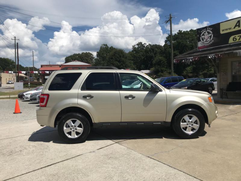 Ford Escape XLT FWD 2012