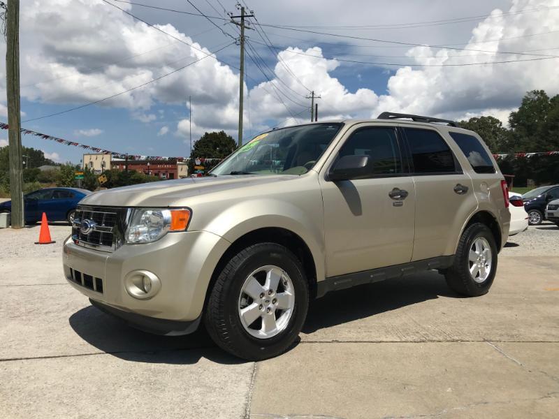 Ford Escape XLT FWD 2012