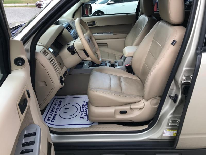 Ford Escape XLT FWD 2012
