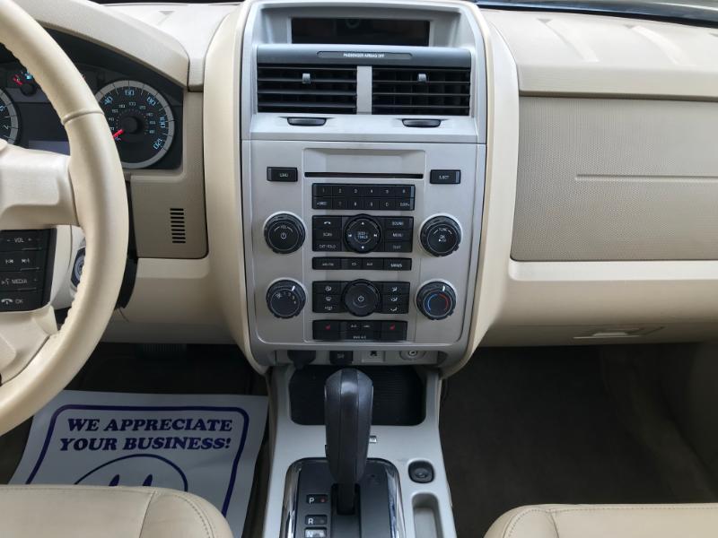 Ford Escape XLT FWD 2012