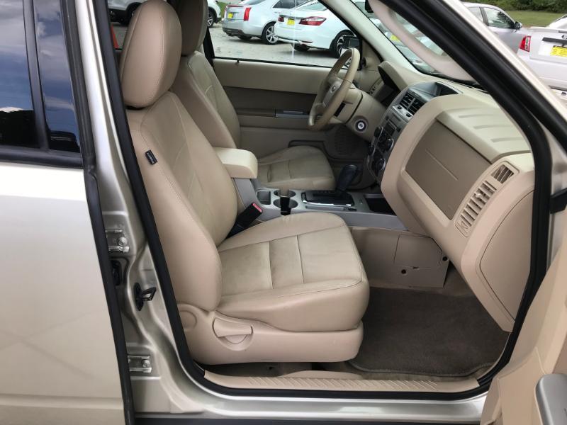 Ford Escape XLT FWD 2012