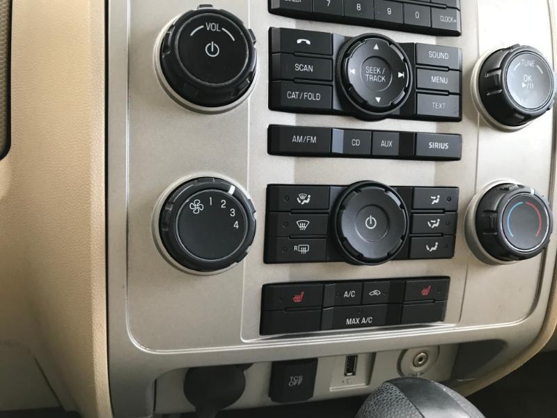 Ford Escape XLT FWD 2012