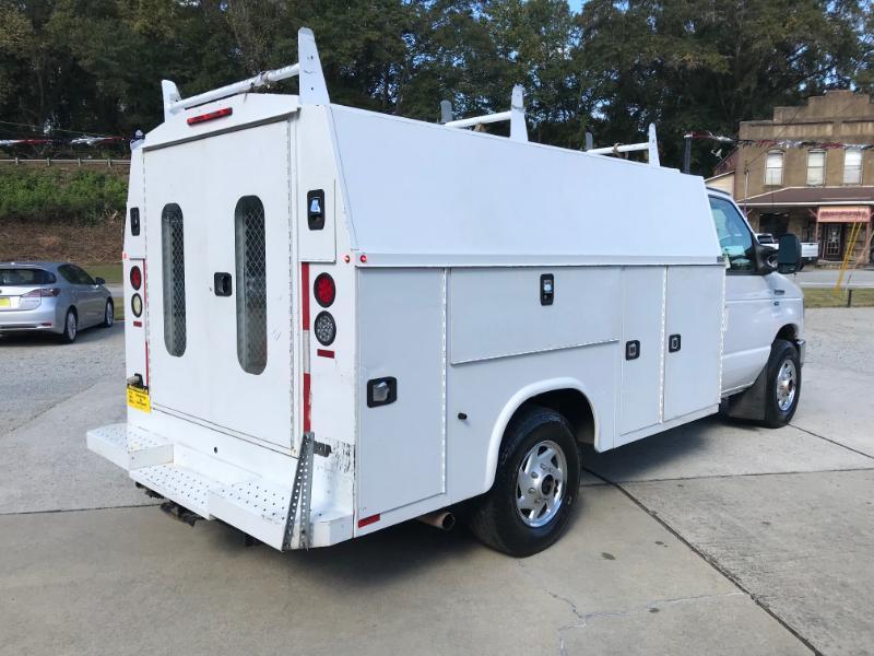 Ford Econoline E-350 Super Duty 2016