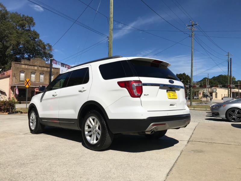 Ford Explorer XLT 2017