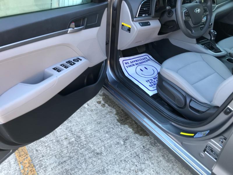 Hyundai Elantra SE Sedan 2018
