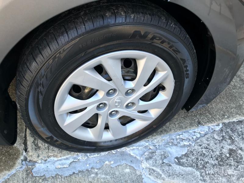 Hyundai Elantra SE Sedan 2018