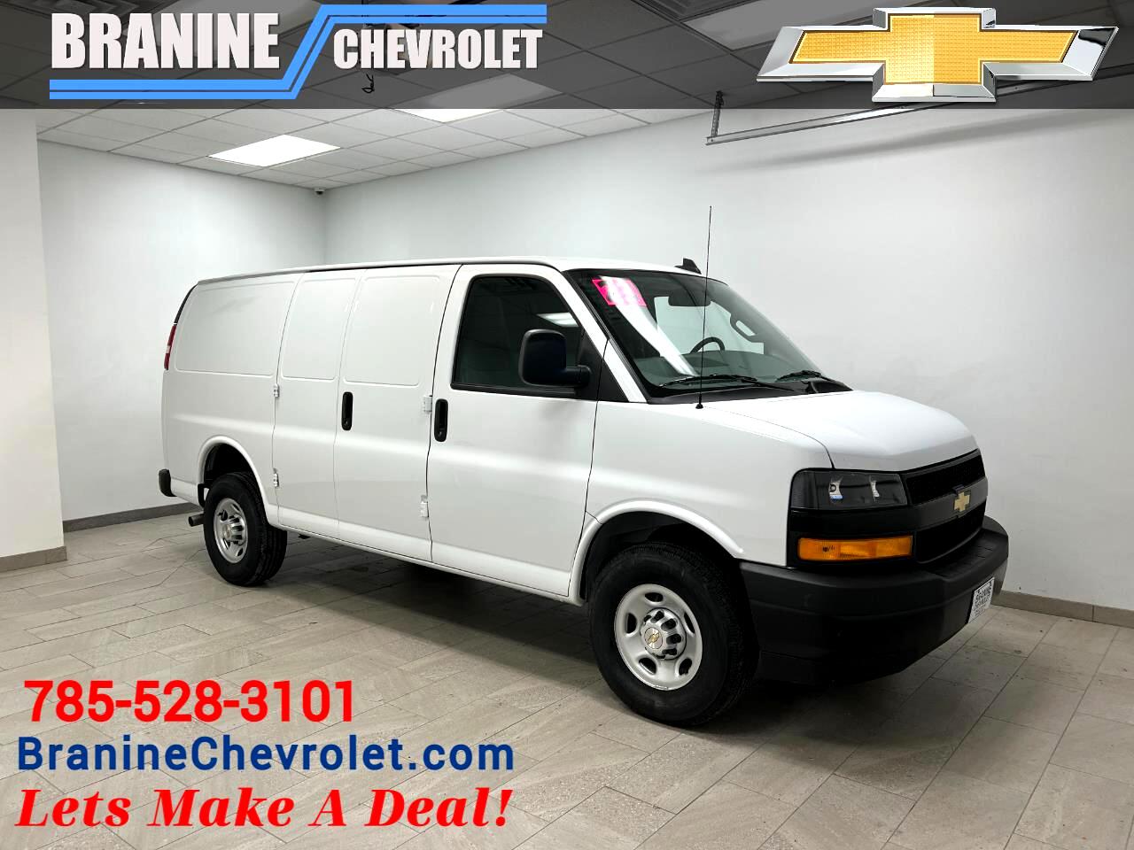 Chevrolet Express Cargo Van RWD 3500 135" 2023