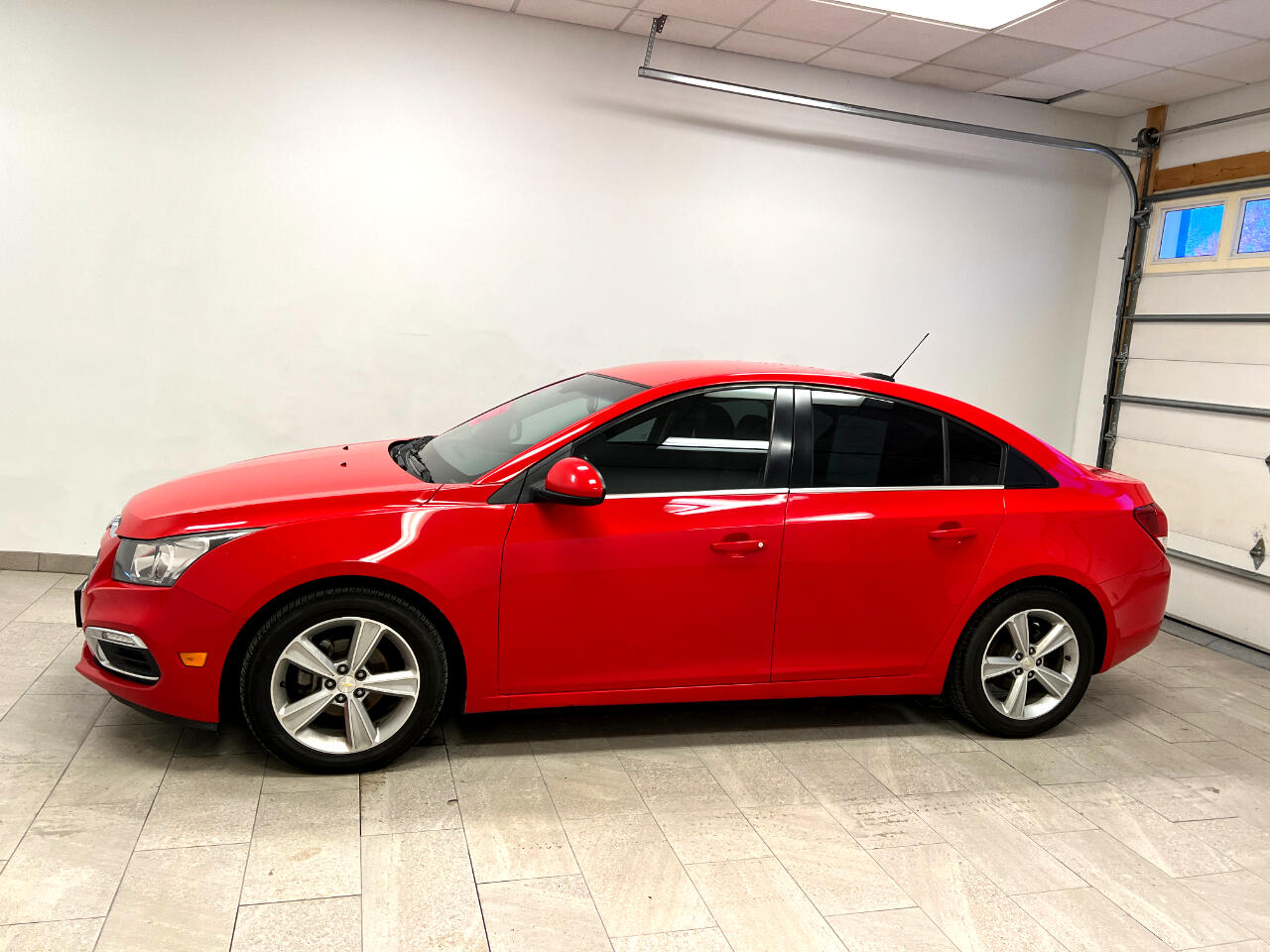 Used 2015 Chevrolet Cruze 2LT with VIN 1G1PE5SB7F7280228 for sale in Osage City, KS