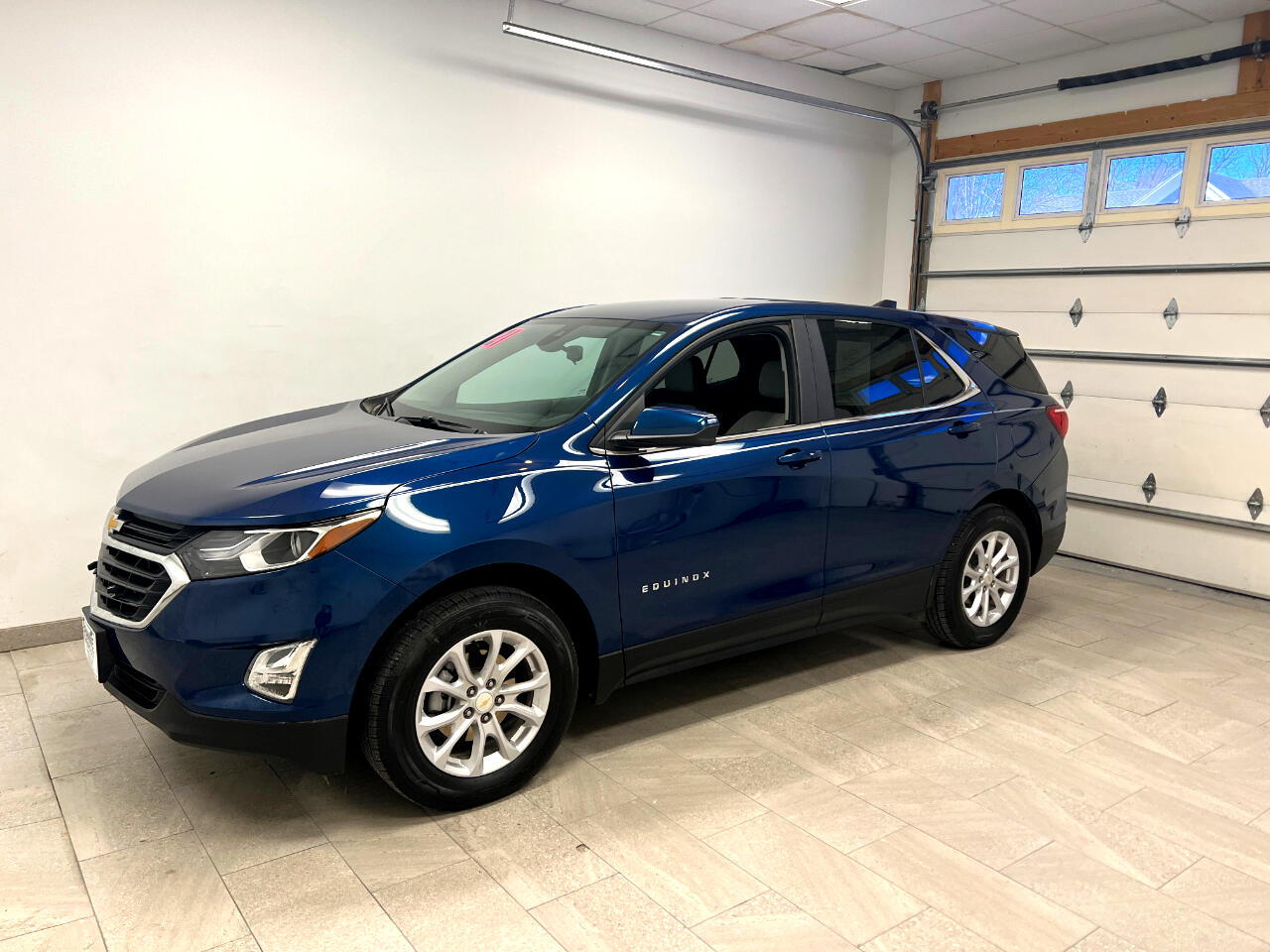 Used 2021 Chevrolet Equinox LT with VIN 3GNAXUEV6ML326252 for sale in Kansas City