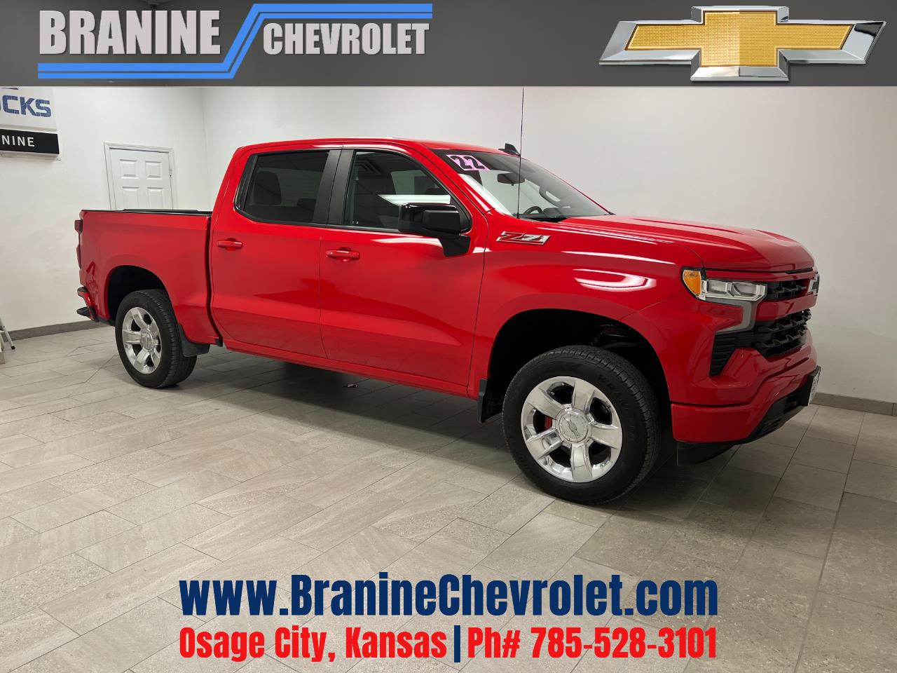 2022 Chevrolet Silverado 1500 4WD Crew Cab 147" RST