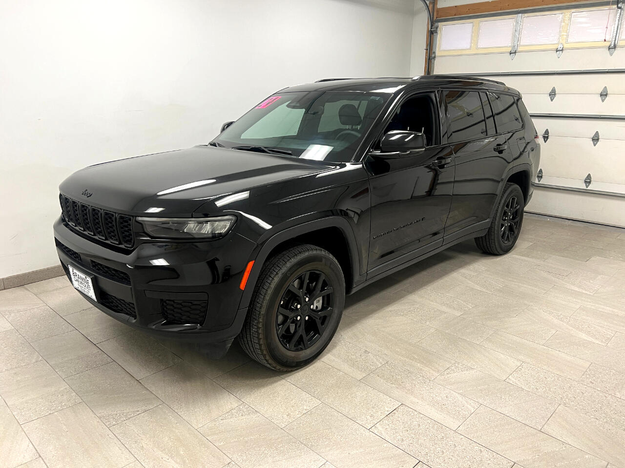 Jeep Grand Cherokee L Altitude 4x4 2024 Jeep Grand Cherokee L Altitude 4x4 2024