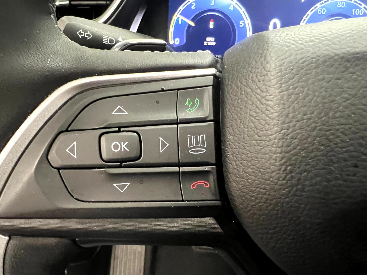 Jeep Grand Cherokee L Altitude 4x4 2024 Jeep Grand Cherokee L Altitude 4x4 2024