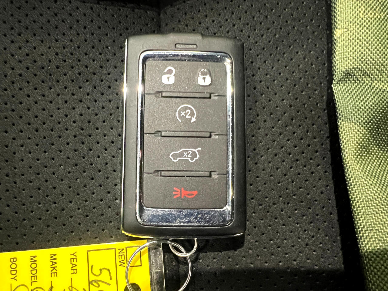 Jeep Grand Cherokee L Altitude 4x4 2024 Jeep Grand Cherokee L Altitude 4x4 2024