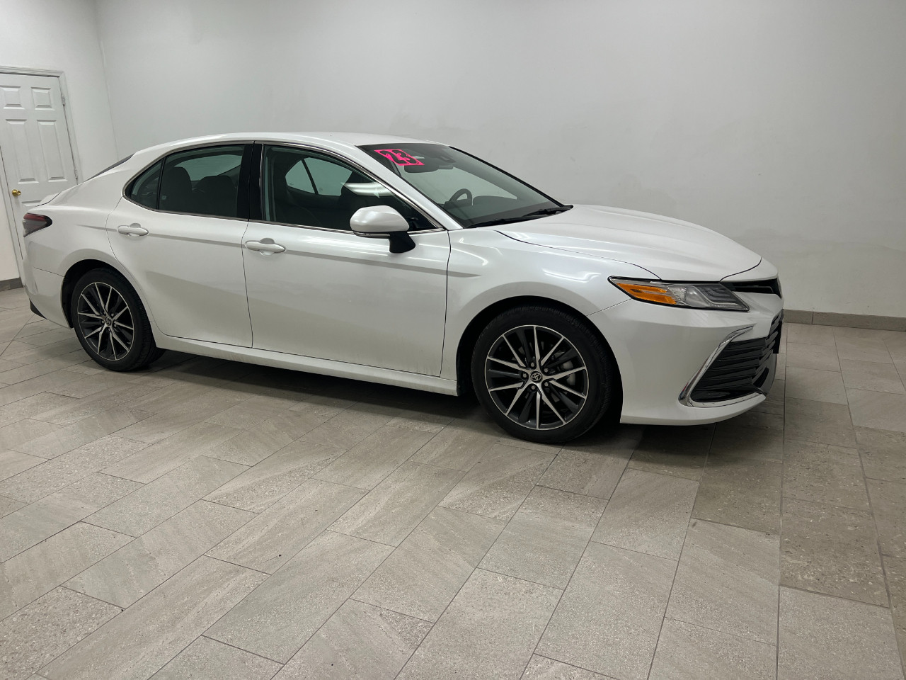 Toyota Camry XLE 4D Sedan 2023 Toyota Camry XLE 4D Sedan 2023
