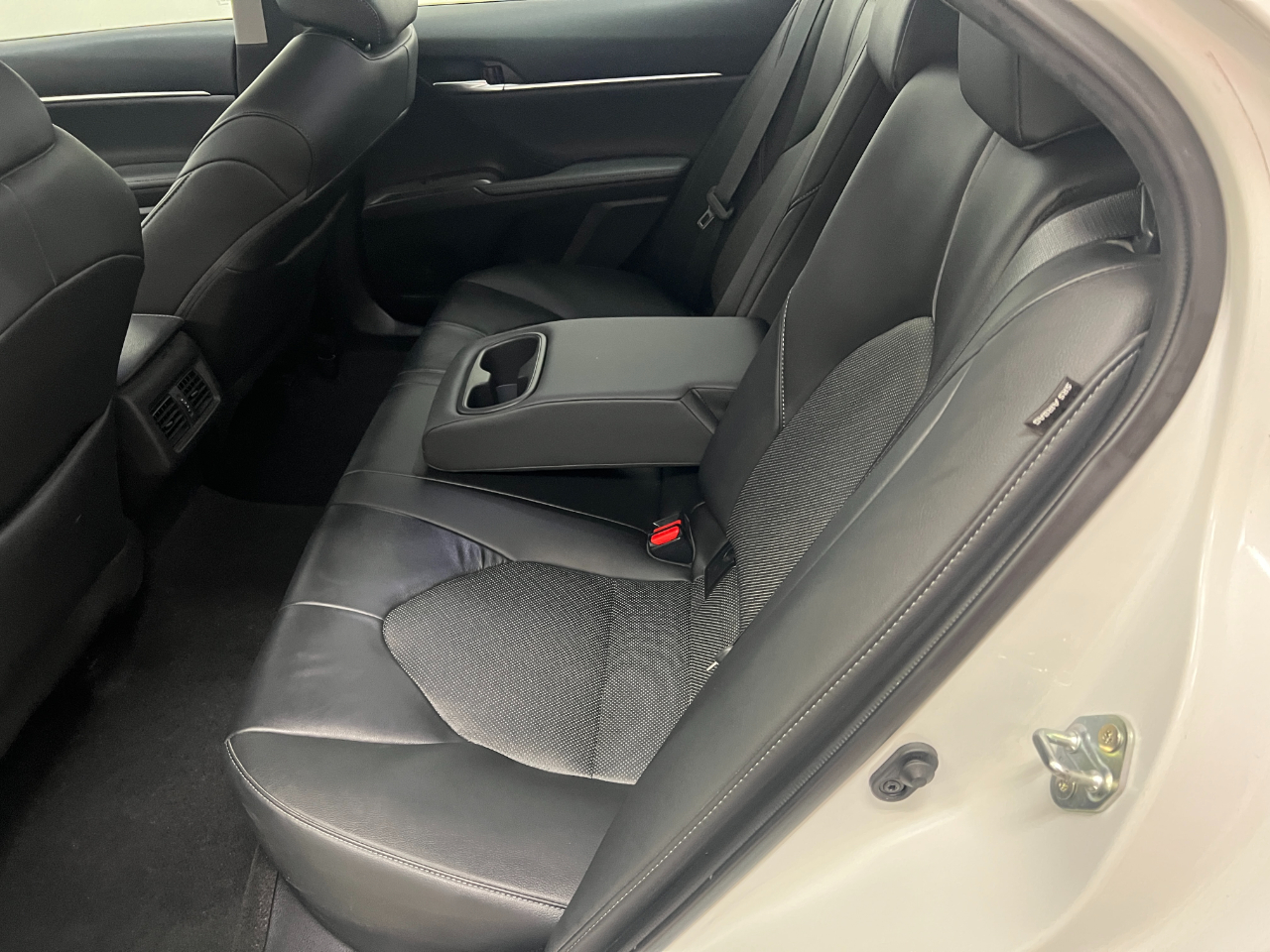 Toyota Camry XLE 4D Sedan 2023 Toyota Camry XLE 4D Sedan 2023