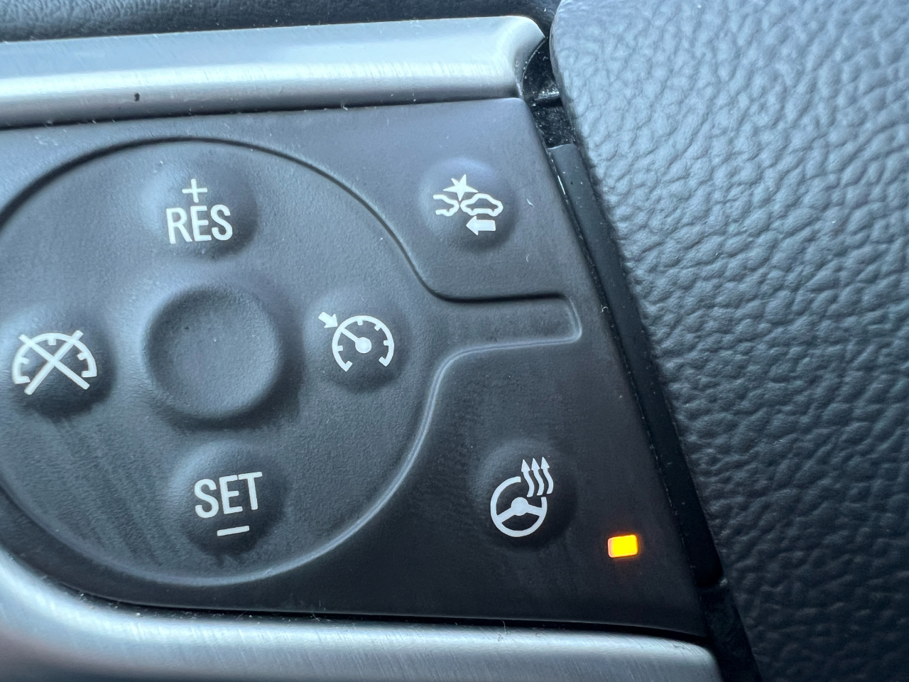 2024 Gmc Terrain SLT photo 14