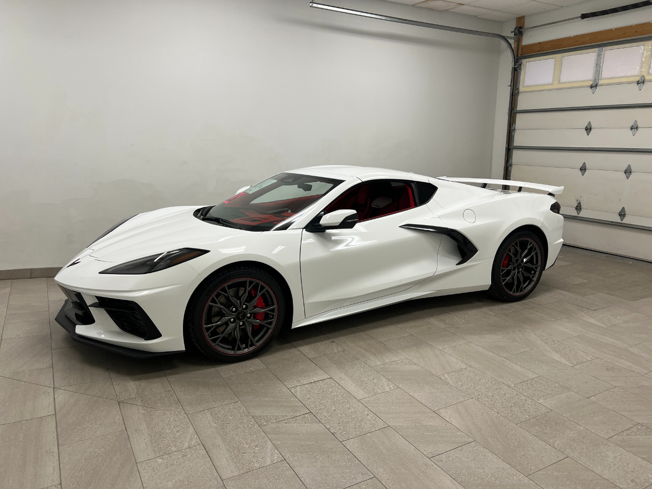 2026 Chevrolet Corvette Stingray 3LT photo 2
