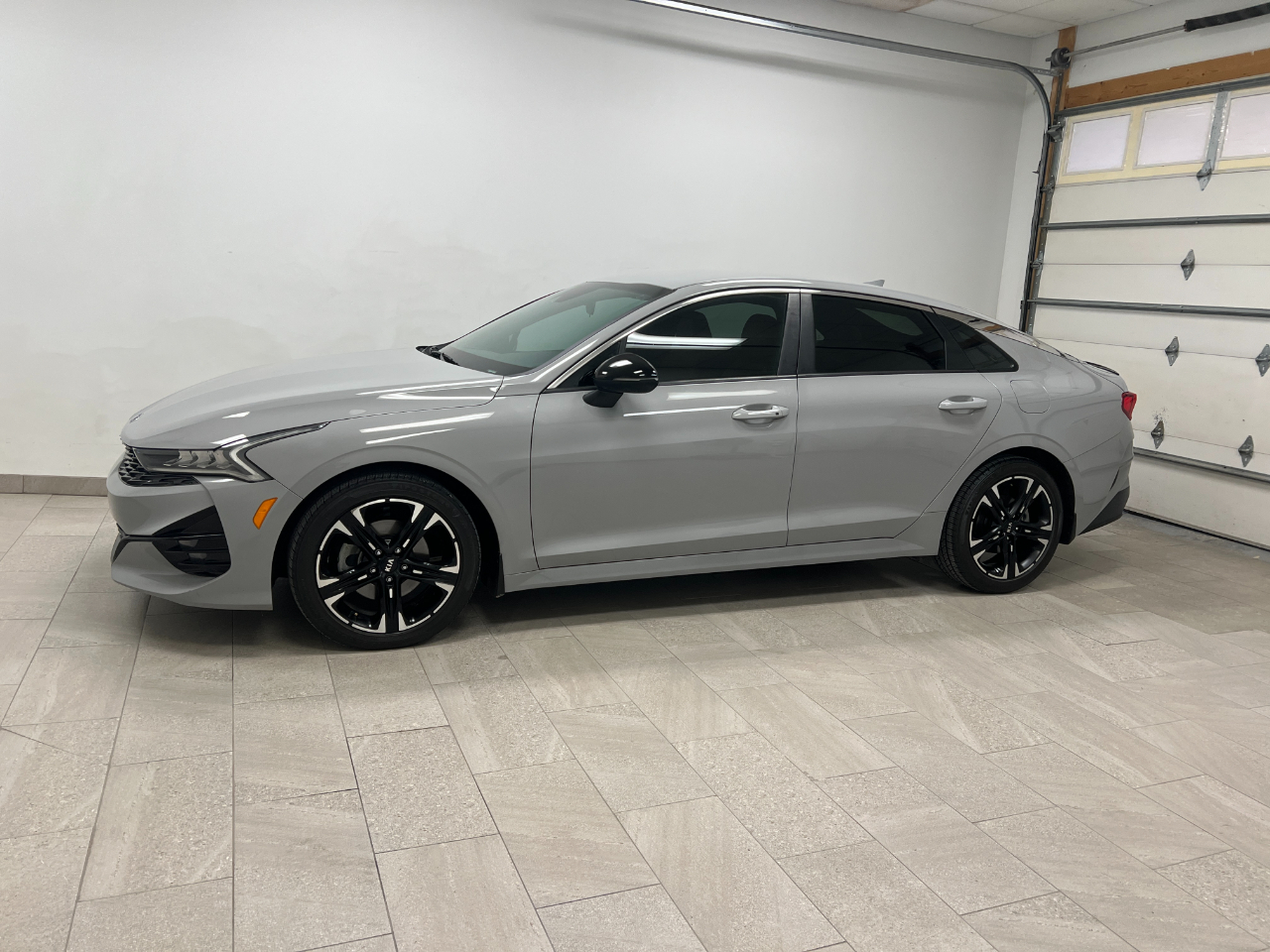 Used 2021 Kia K5 GT-Line with VIN 5XXG64J20MG011346 for sale in Kansas City