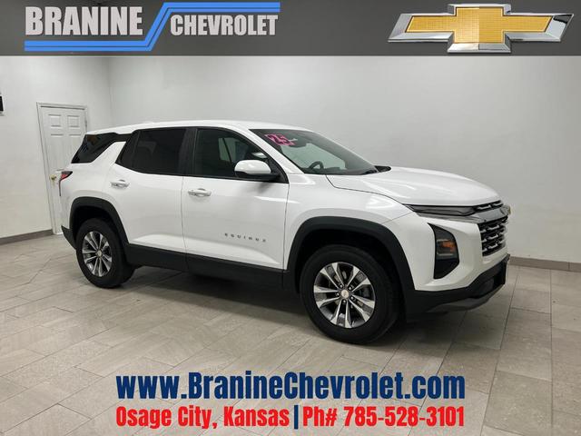 White 2025 Chevrolet Equinox LT FWD SUV / Crossover Front-Wheel Drive Automatic