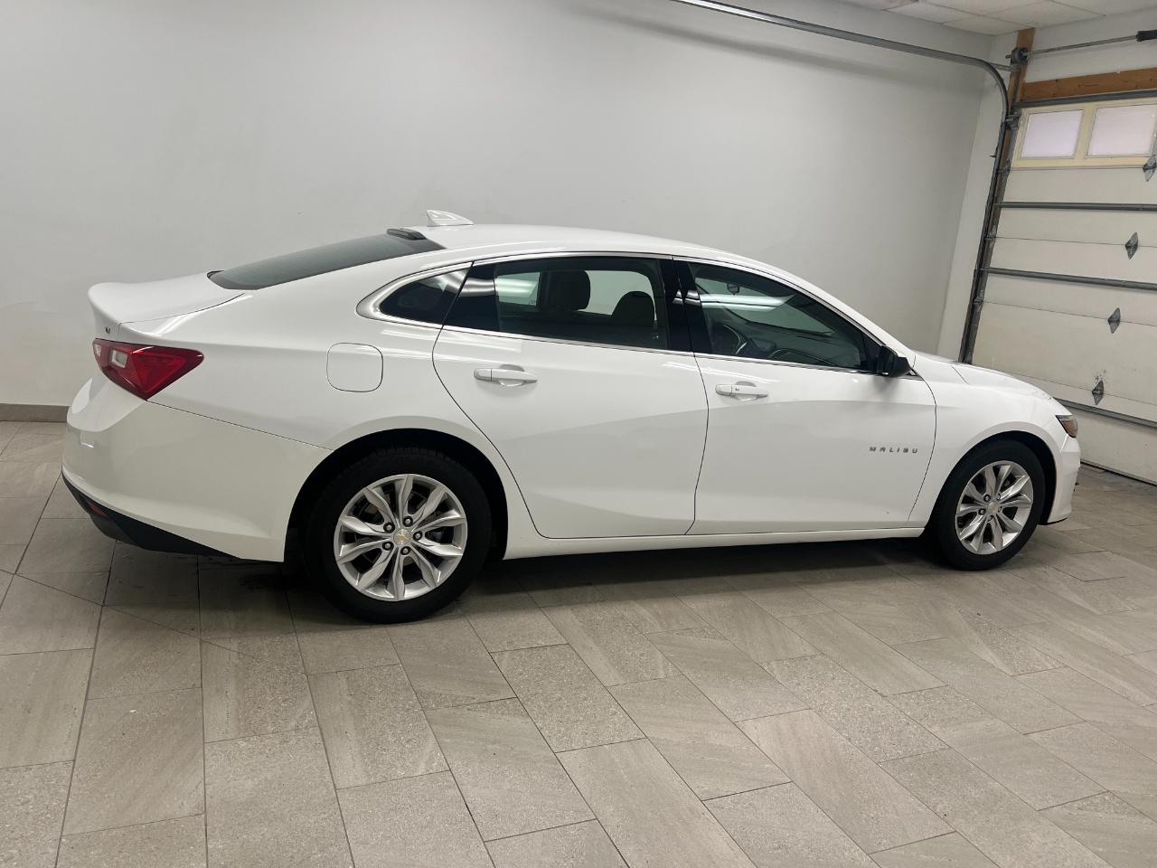 Used 2023 Chevrolet Malibu 1LT with VIN 1G1ZD5STXPF193175 for sale in Kansas City