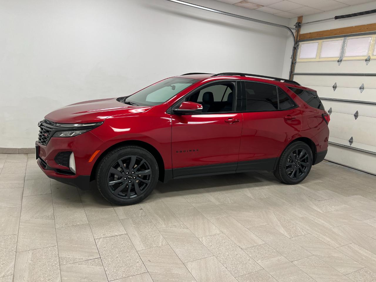 Used 2024 Chevrolet Equinox RS with VIN 3GNAXMEG0RL204446 for sale in Kansas City