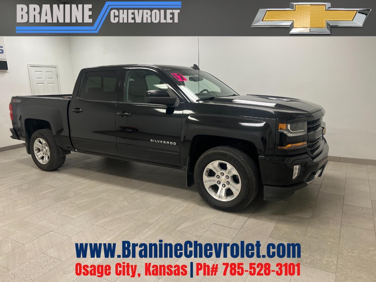 2017 Chevrolet Silverado 1500 Crew Cab Crew Cab 143.5" WB 4WD LT