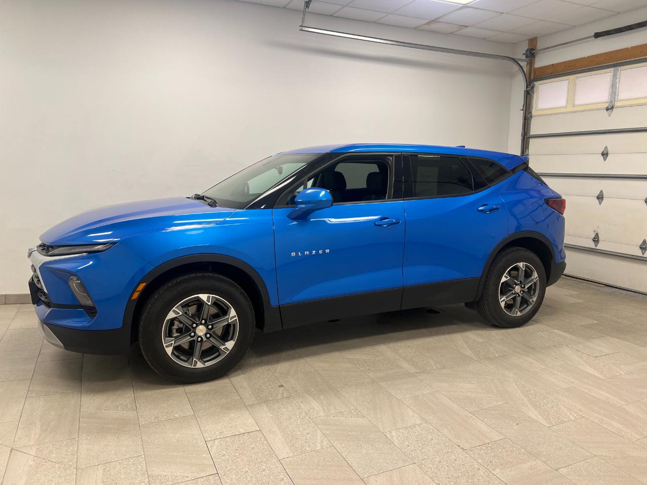 Used 2025 Chevrolet Blazer 2LT with VIN 3GNKBHR4XSS171736 for sale in Kansas City