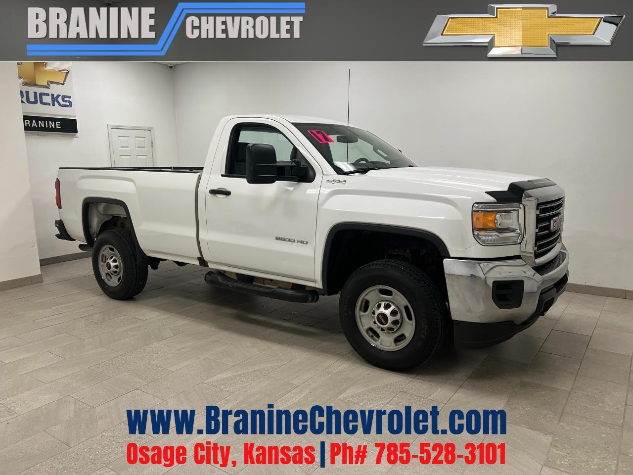 2017 GMC Sierra 2500HD 4WD Reg Cab 133.6"